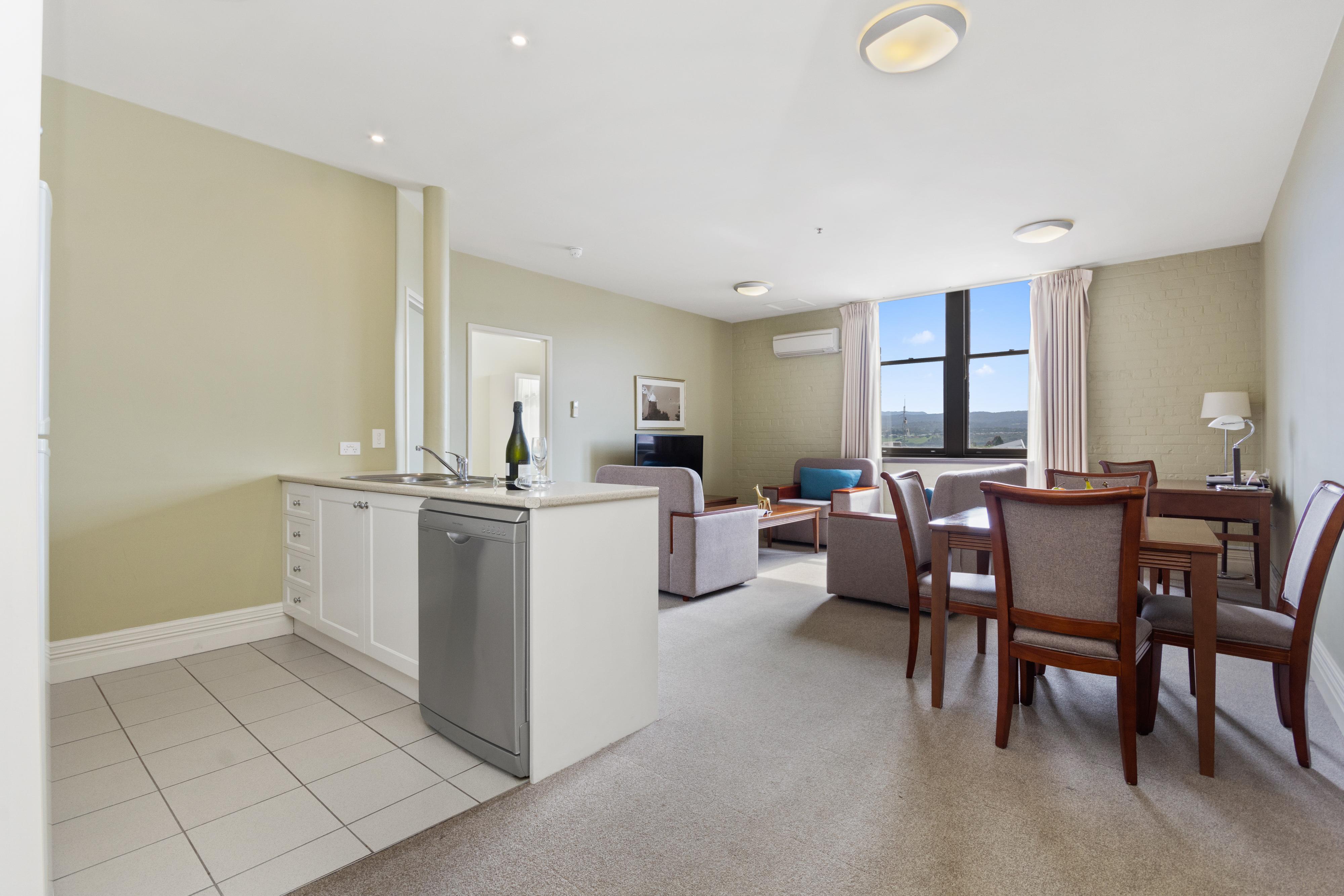 Launceston Central Apartment Hotel Official Buitenkant foto