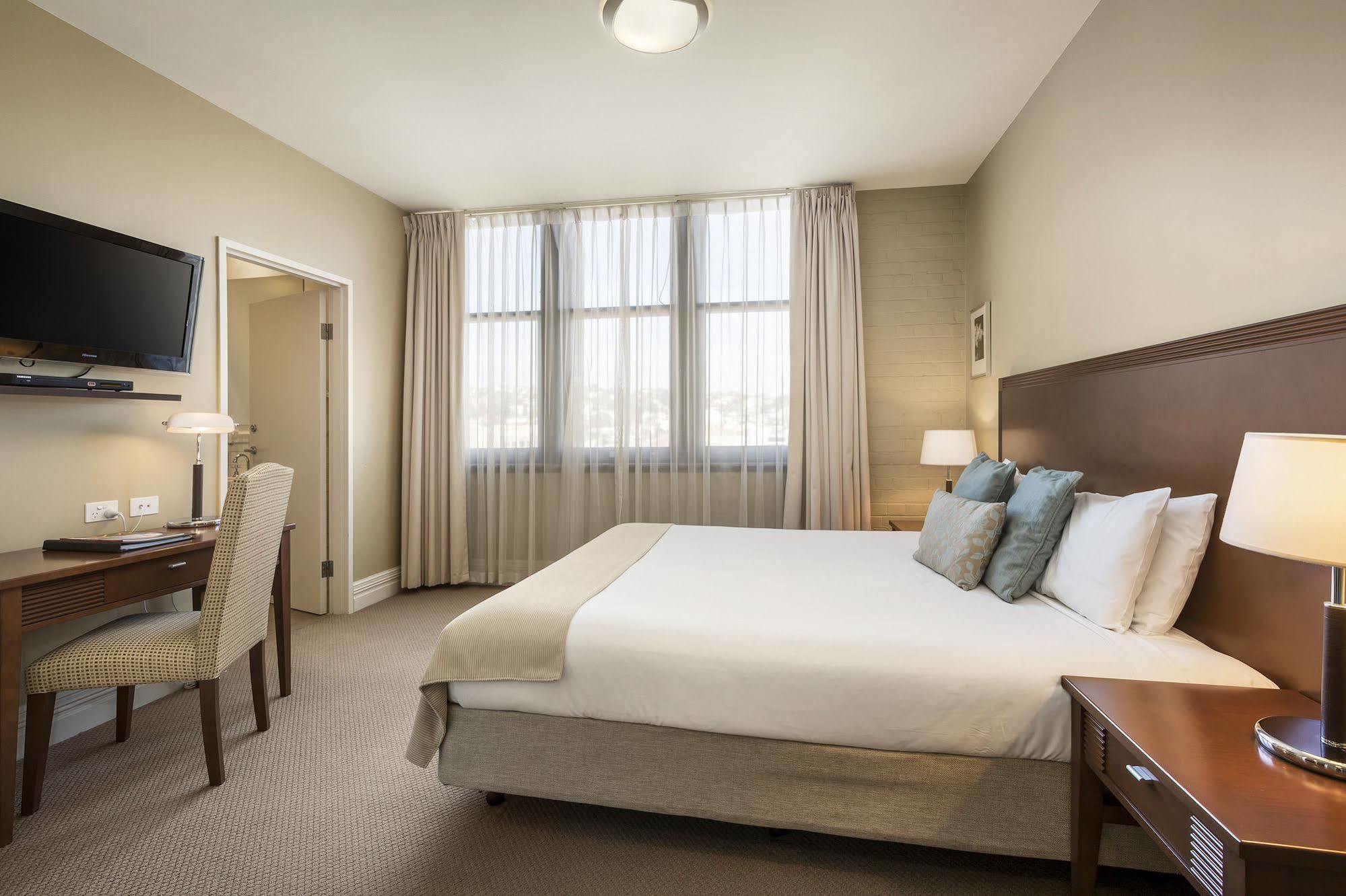 Launceston Central Apartment Hotel Official Buitenkant foto